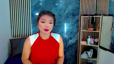 iisalombardi online show from November 2025 03:50:02 AM