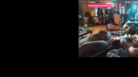 Snapshot of ike6oodnigh chatting on January 2026 10:45:01 PM ike6oodnigh online show from January 2026 10:45:01 PM