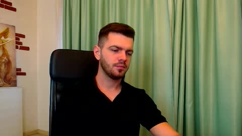 IkerGale online show from October 2025 05:40:01 AM