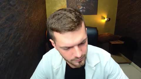 IkerGale online show from November 2025 11:23:02 AM