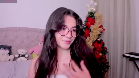 Snapshot of iki_mei chatting on November 2025 01:33:02 PM Maria online show from November 2025 01:33:02 PM