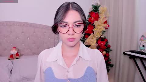 Snapshot of iki_mei chatting on November 2025 03:57:02 PM Maria online show from November 2025 03:57:02 PM