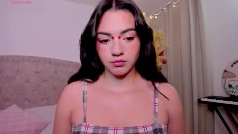 Snapshot of iki_mei chatting on December 2025 03:41:01 PM Maria online show from December 2025 03:41:01 PM