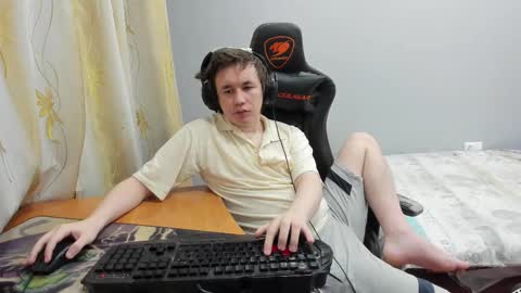 iliaskris online show from February 2026 07:10:01 PM