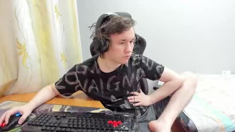 iliaskris online show from March 2026 08:15:01 PM