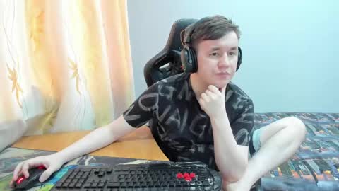 Snapshot of iliaskrislove chatting on May 2026 04:13:02 PM iliaskris online show from May 2026 04:13:02 PM