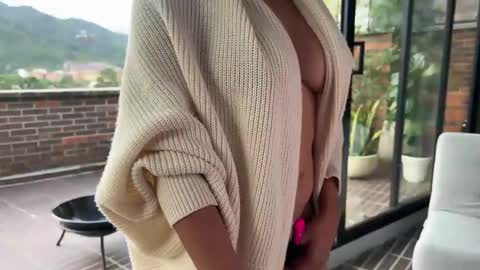 Kloe online show from February 2025 09:32:01 PM