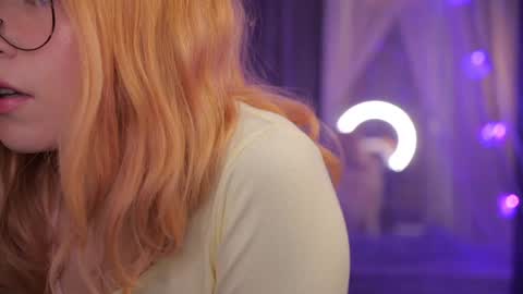 Snapshot of illegaldream chatting on February 2026 06:12:02 PM Lindsey and Candice online show from February 2026 06:12:02 PM