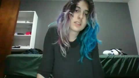 Snapshot of illlypad_lilac chatting on April 2026 02:33:02 AM Lilly online show from April 2026 02:33:02 AM