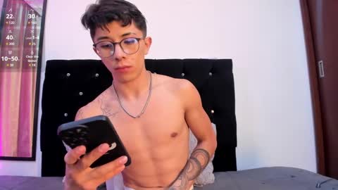 IM  THOMAS online show from December 2024 05:21:01 AM