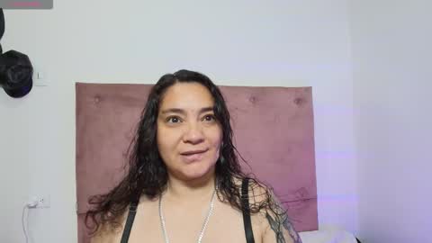 Snapshot of im_alaya chatting on February 2026 10:23:01 AM Alaya online show from February 2026 10:23:01 AM