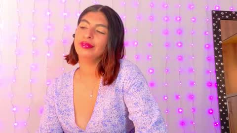 im_anna_ online show from March 2026 07:08:02 PM