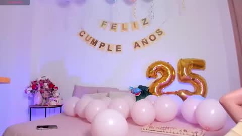 Snapshot of im_antonia chatting on September 2025 07:04:01 PM LUCY online show from September 2025 07:04:01 PM