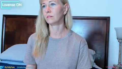 Snapshot of im_beautiful chatting on January 2025 01:03:01 PM Christine - online show from January 2025 01:03:01 PM