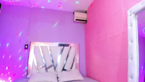 im_brittany_333 online show from May 2026 11:23:04 PM