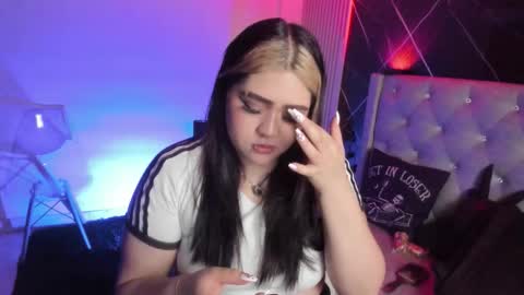 im_bunny__ online show from December 2025 11:30:02 AM