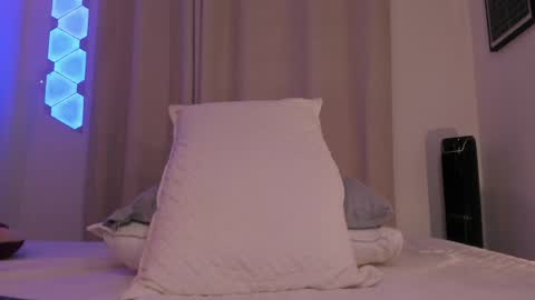 Jhonatan online show from April 2026 11:09:02 PM