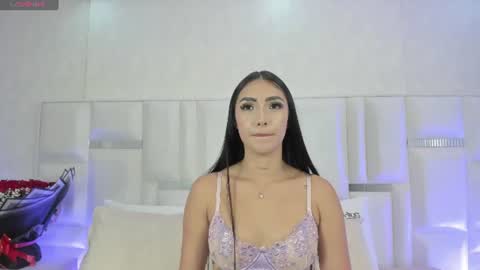 im_isabella1 online show from July 2026 12:04:02 AM