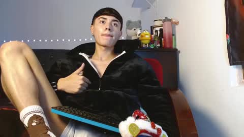 im_juanda online show from December 2024 08:43:02 PM