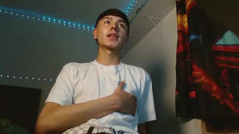 im_juanda online show from December 2024 11:31:02 PM