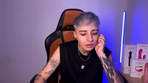 Laia online show from January 2025 12:33:01 AM