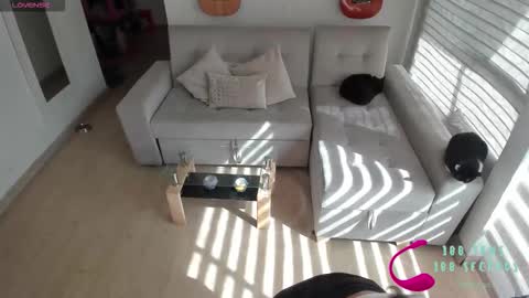 im_mariana online show from February 2026 08:01:02 PM