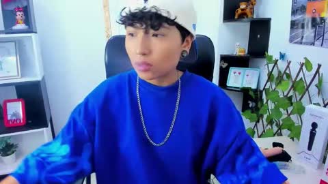 mathias online show from October 2025 07:57:02 PM