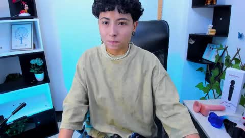 mathias online show from November 2025 02:10:01 AM