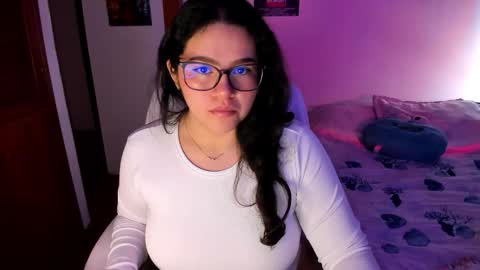 mei mei uwu online show from December 2025 02:43:02 PM