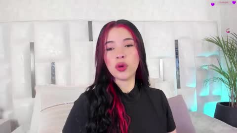 Nika online show from March 2026 12:55:01 PM