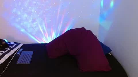 Oliver P online show from March 2025 12:42:01 AM