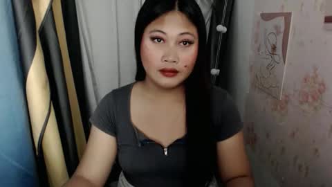 Snapshot of im_urloving_mama69 chatting on February 2026 12:33:01 PM im_urloving_mama69 online show from February 2026 12:33:01 PM