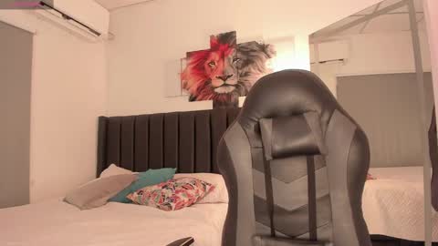 Sofia online show from March 2025 02:16:01 PM