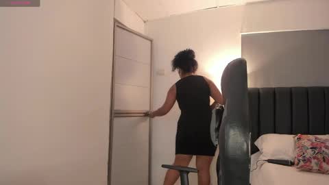 Snapshot of imacwenn_ chatting on April 2026 01:41:02 PM Sofia online show from April 2026 01:41:02 PM