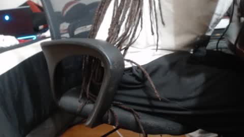 Snapshot of imanlolo789__ chatting on February 2025 02:48:01 PM Imanlolo789 formerly known as Slimrodxxx independent model online show from February 2025 02:48:01 PM