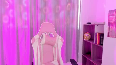 Danibabe online show from December 2025 08:59:02 PM