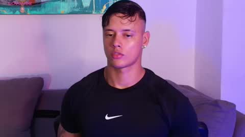 imconor online show from November 2025 09:48:02 PM