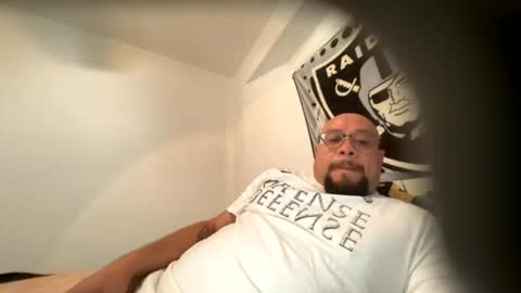 Imhardjames13 online show from July 2026 04:23:02 AM