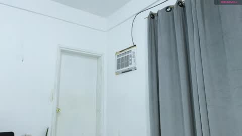 Snapshot of imhaymed chatting on February 2025 08:39:02 AM Haymed Montao online show from February 2025 08:39:02 AM