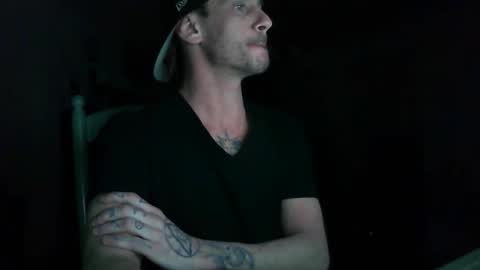 Snapshot of imilluminator chatting on April 2026 05:41:01 AM imilluminator online show from April 2026 05:41:01 AM