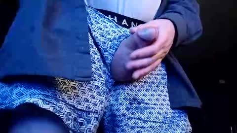 Iminyourroom online show from October 2025 08:49:01 AM