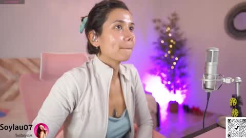 imjess_ online show from October 2025 12:45:02 PM