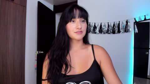 Lenka online show from March 2026 01:55:02 AM