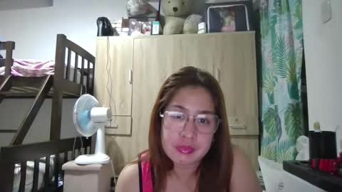 Snapshot of immaculate02 chatting on December 2024 02:06:02 PM Immaculate02 online show from December 2024 02:06:02 PM