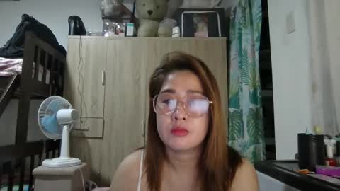 Snapshot of immaculate02 chatting on December 2024 03:58:02 AM Immaculate02 online show from December 2024 03:58:02 AM