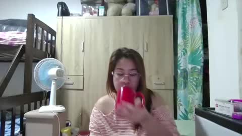 Snapshot of immaculate02 chatting on February 2025 02:57:02 PM Immaculate02 online show from February 2025 02:57:02 PM