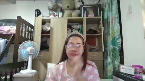 Snapshot of immaculate02 chatting on February 2025 03:04:01 AM Immaculate02 online show from February 2025 03:04:01 AM