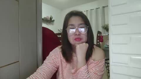 Snapshot of immaculate02 chatting on November 2025 03:39:01 PM Immaculate02 online show from November 2025 03:39:01 PM