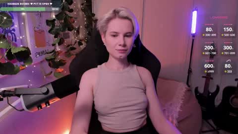 Mia online show from February 2025 01:05:02 PM