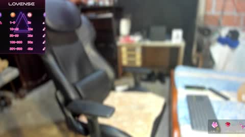 Snapshot of imperion_king chatting on January 2025 06:27:02 AM Imperion King online show from January 2025 06:27:02 AM